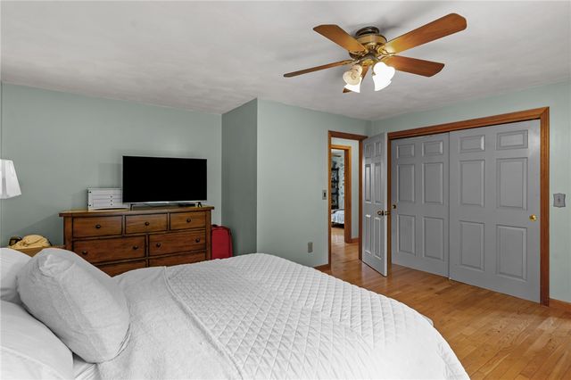 6 Island View Drive, Warwick, RI 02886