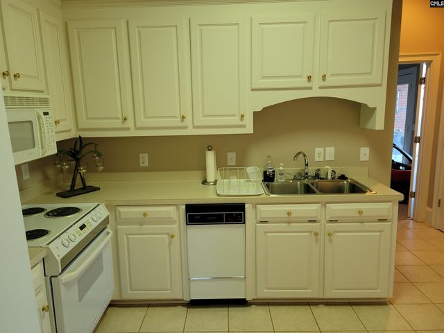 1366 Camping Road, Gilbert, SC 29054