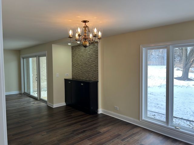 1 Oak Brook Club Drive A105, Oak Brook, IL 60523