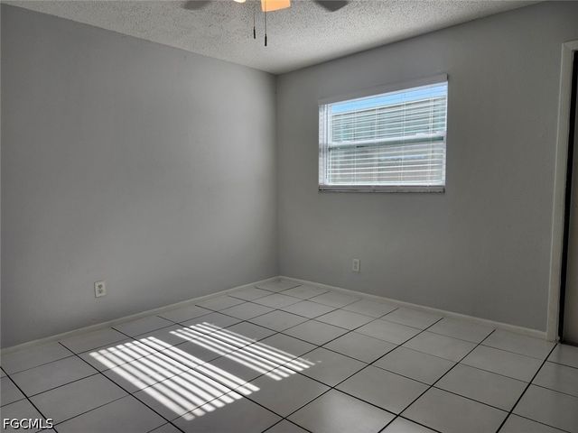 1901 SE 15th PL A, Cape Coral, FL 33990