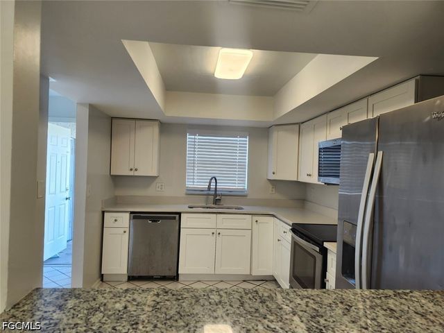 1901 SE 15th PL A, Cape Coral, FL 33990