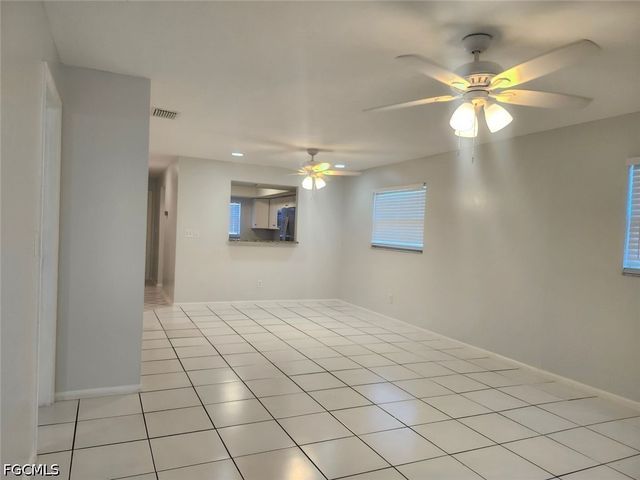 1901 SE 15th PL A, Cape Coral, FL 33990