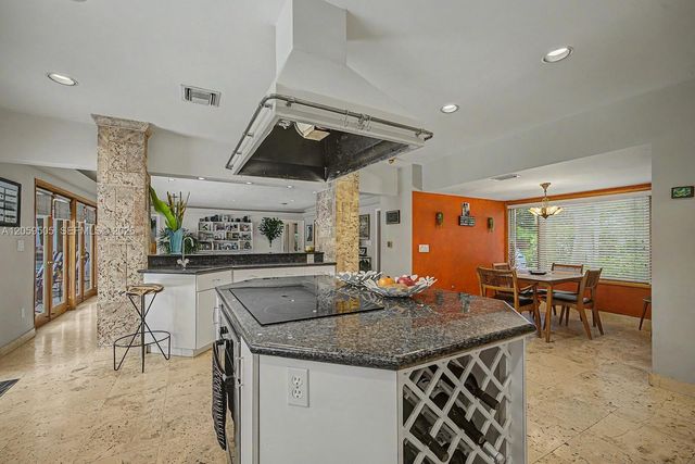 7331 SW 117th Ter, Pinecrest, FL 33156
