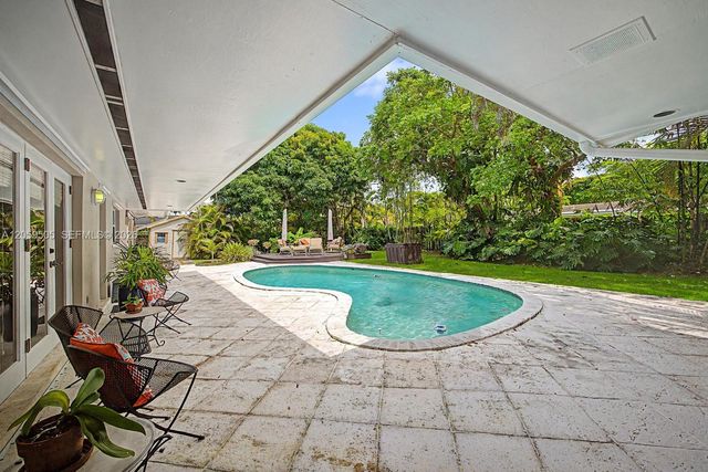 7331 SW 117th Ter, Pinecrest, FL 33156