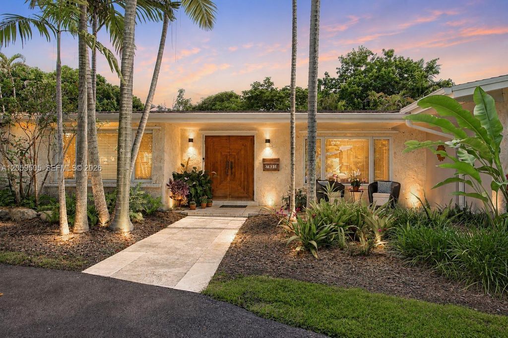 7331 SW 117th Ter, Pinecrest, FL 33156