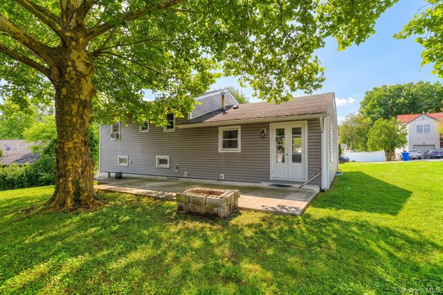 30 Chestnut Avenue, Middletown, NY 10940