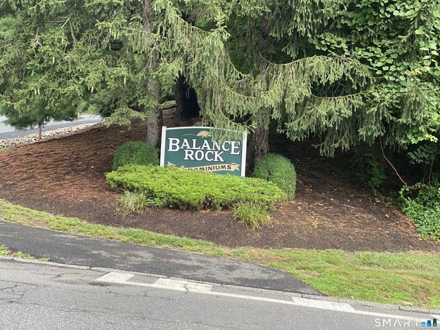 67 Balance Rock Road APT 7, Seymour, CT 06483