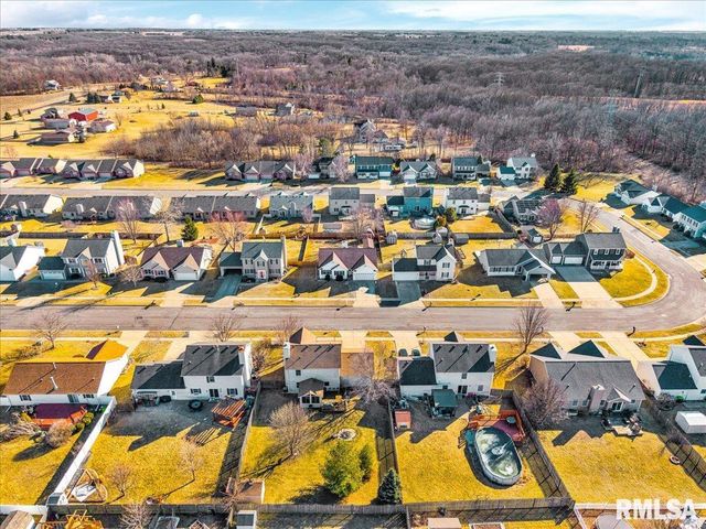 1930 COBBLESTONE Avenue, Washington, IL 61571