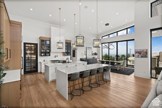 630 N LOAFER CANYON RD, Elk Ridge, UT 84651