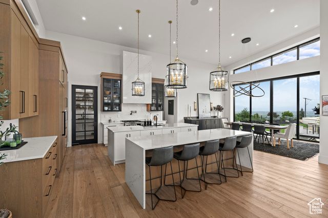 630 N LOAFER CANYON RD, Elk Ridge, UT 84651