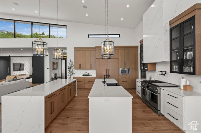 630 N LOAFER CANYON RD, Elk Ridge, UT 84651