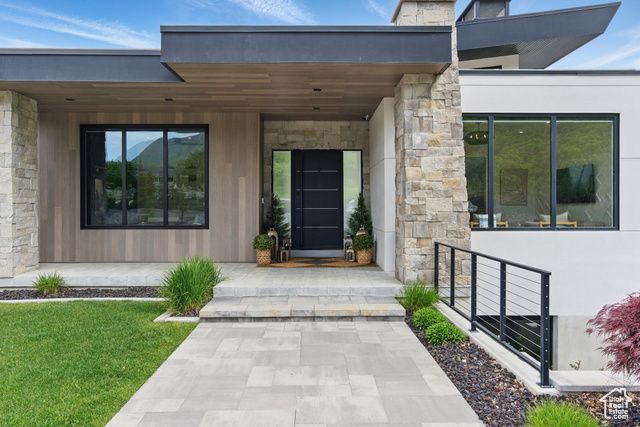 630 N LOAFER CANYON RD, Elk Ridge, UT 84651