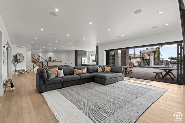 630 N LOAFER CANYON RD, Elk Ridge, UT 84651