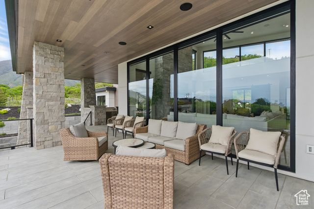 630 N LOAFER CANYON RD, Elk Ridge, UT 84651