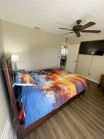 357 NE Gulfstream Ave -, Port St. Lucie, FL 34983