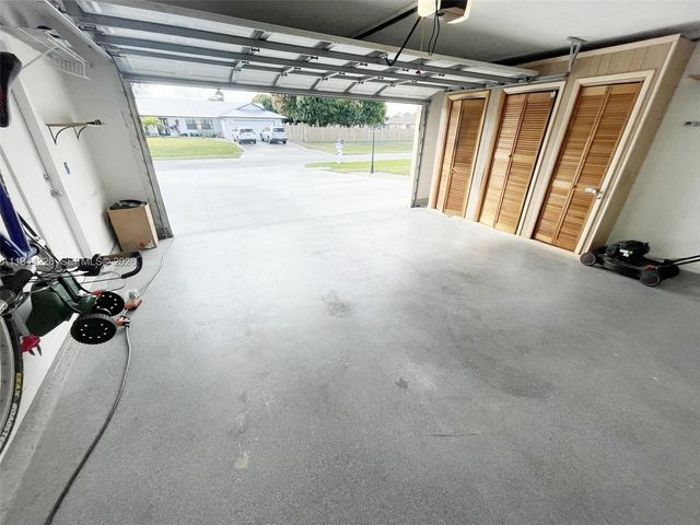 357 NE Gulfstream Ave -, Port St. Lucie, FL 34983