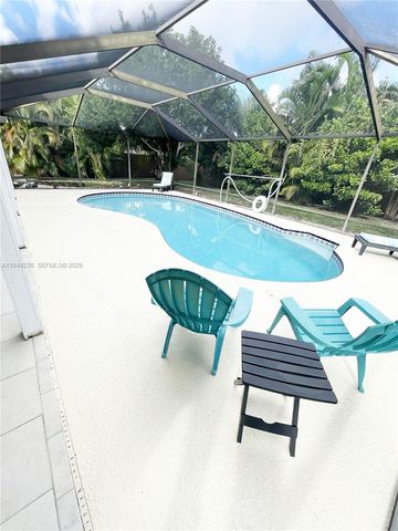 357 NE Gulfstream Ave -, Port St. Lucie, FL 34983