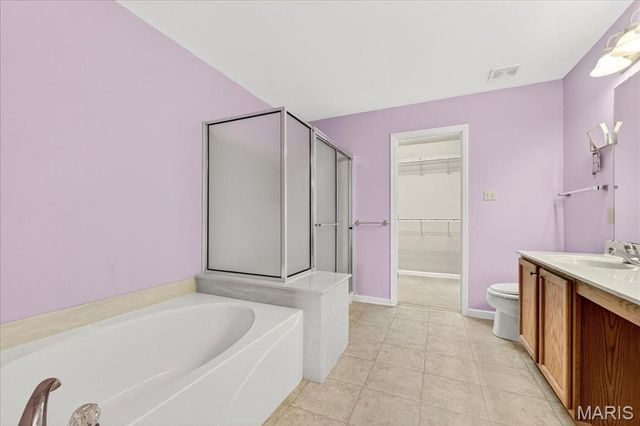 2514 Newpoint Drive, Wildwood, MO 63011