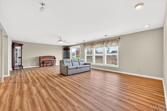 2514 Newpoint Drive, Wildwood, MO 63011