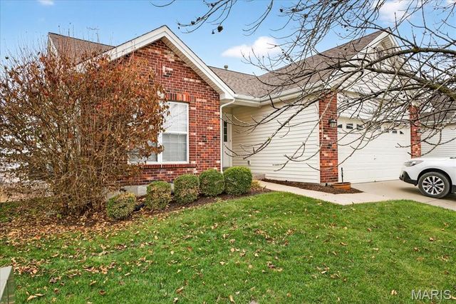2514 Newpoint Drive, Wildwood, MO 63011