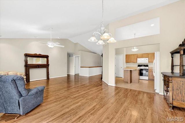 2514 Newpoint Drive, Wildwood, MO 63011