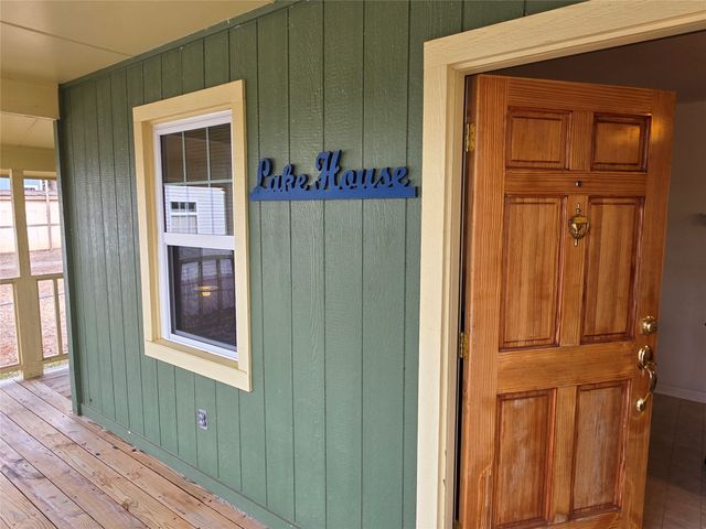 178 Indian Gap Drive, Mabank, TX 75156