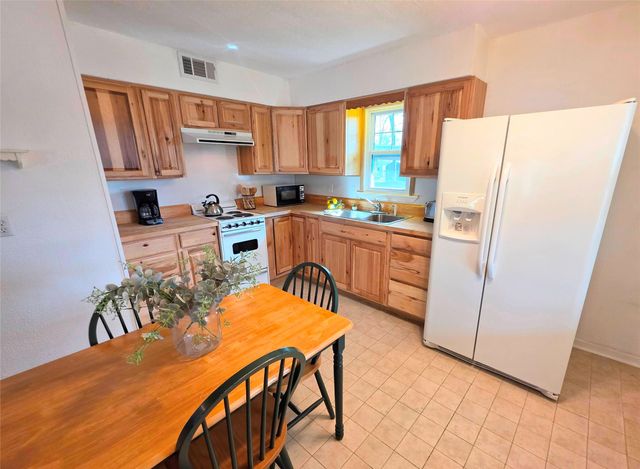 178 Indian Gap Drive, Mabank, TX 75156