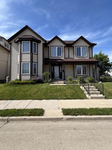 1304 W Garfield AVENUE, Milwaukee, WI 53205