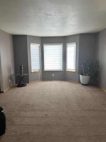1304 W Garfield AVENUE, Milwaukee, WI 53205
