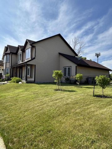 1304 W Garfield AVENUE, Milwaukee, WI 53205