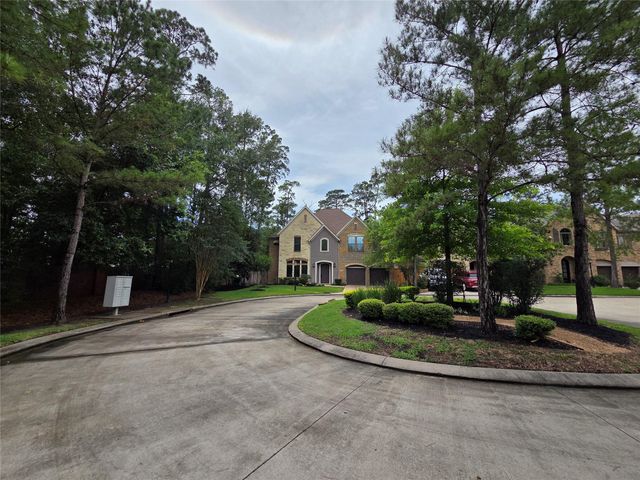 8803 Van Allen Drive, The Woodlands, TX 77381