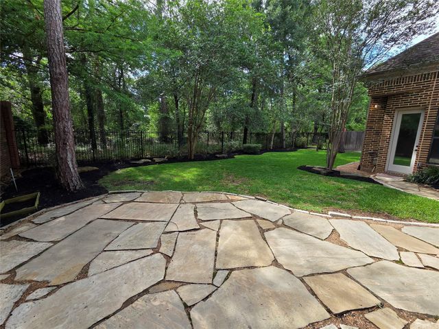8803 Van Allen Drive, The Woodlands, TX 77381