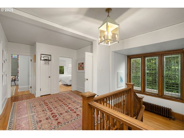 1708 Sw HAWTHORNE Ter, Portland, OR 97201