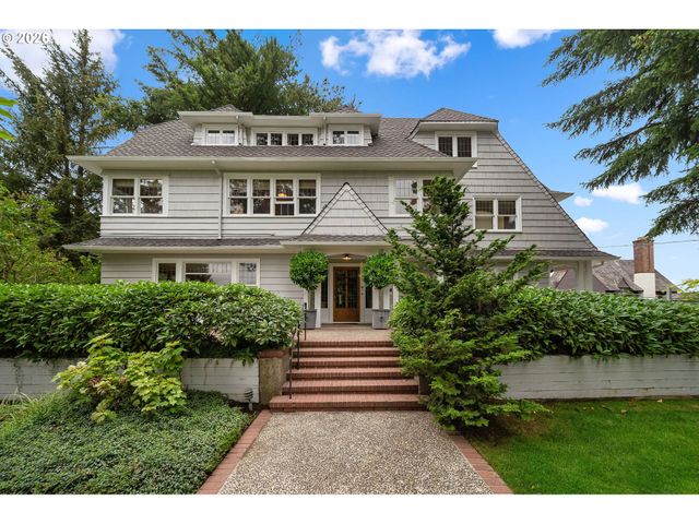 1708 Sw HAWTHORNE Ter, Portland, OR 97201