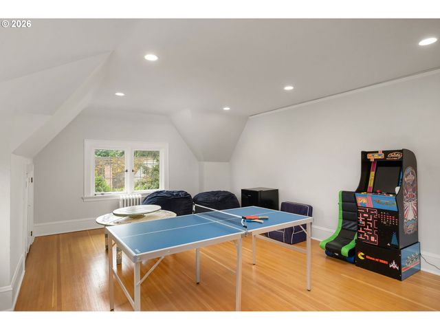 1708 Sw HAWTHORNE Ter, Portland, OR 97201