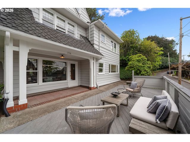 1708 Sw HAWTHORNE Ter, Portland, OR 97201