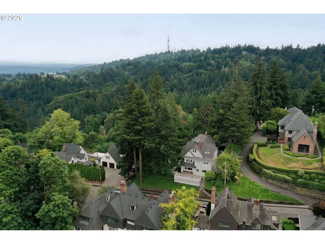 1708 Sw HAWTHORNE Ter, Portland, OR 97201