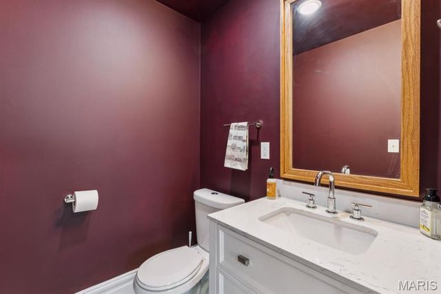 3329 Vista Avenue, St Louis, MO 63104