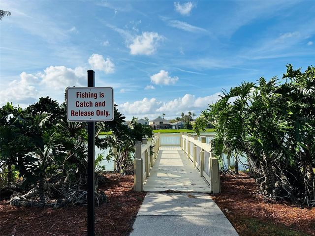 1049 LAKE BERKLEY DRIVE, Kissimmee, FL 34746