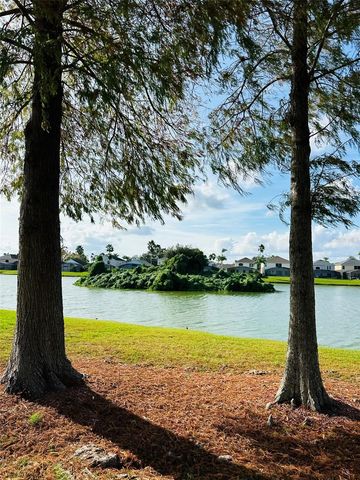 1049 LAKE BERKLEY DRIVE, Kissimmee, FL 34746