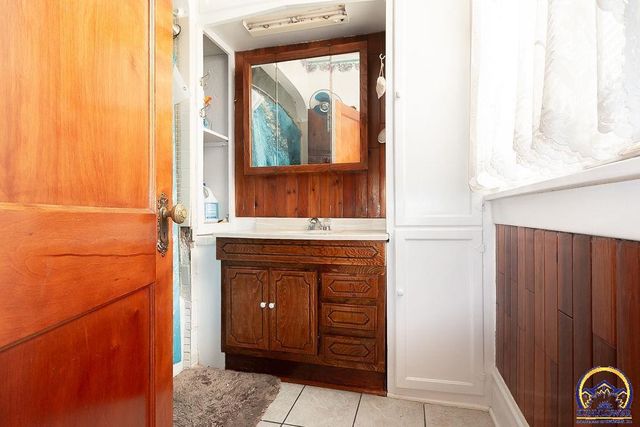 216 SW Fillmore ST, Topeka, KS 66606