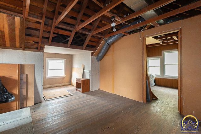 216 SW Fillmore ST, Topeka, KS 66606