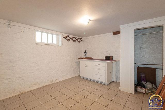 216 SW Fillmore ST, Topeka, KS 66606