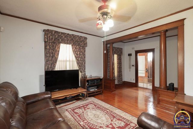 216 SW Fillmore ST, Topeka, KS 66606