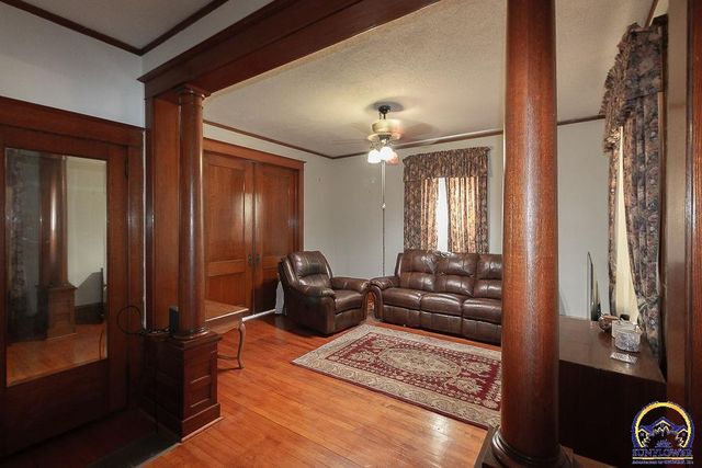 216 SW Fillmore ST, Topeka, KS 66606