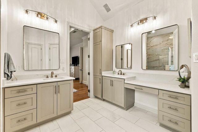 404 Alexandria Circle, Southlake, TX 76092