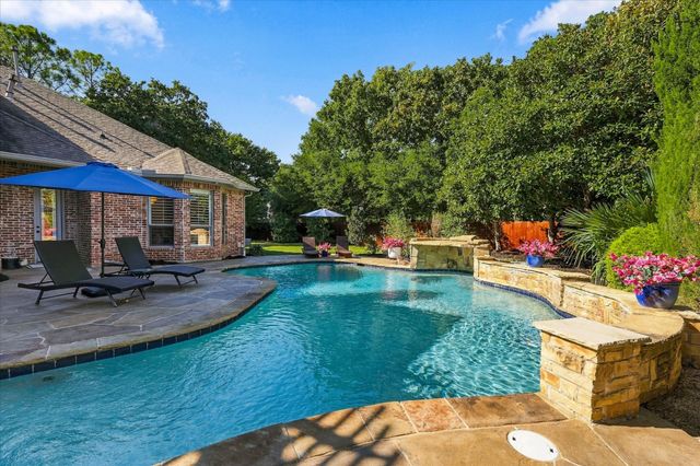 404 Alexandria Circle, Southlake, TX 76092