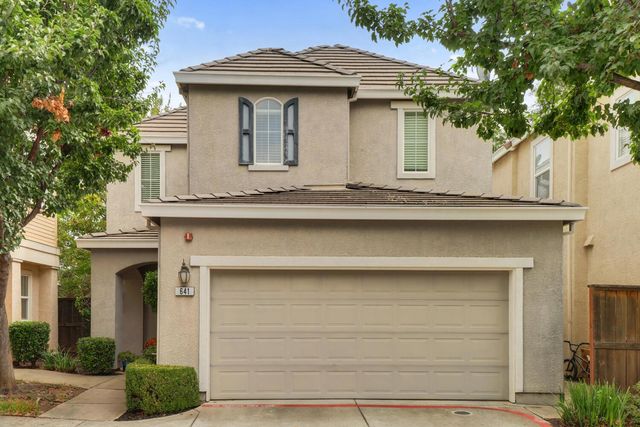 641 Navigator Dr, Lincoln, CA 95648