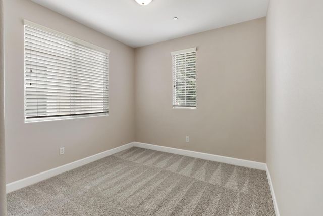 641 Navigator Dr, Lincoln, CA 95648