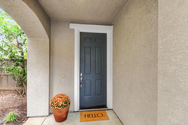 641 Navigator Dr, Lincoln, CA 95648